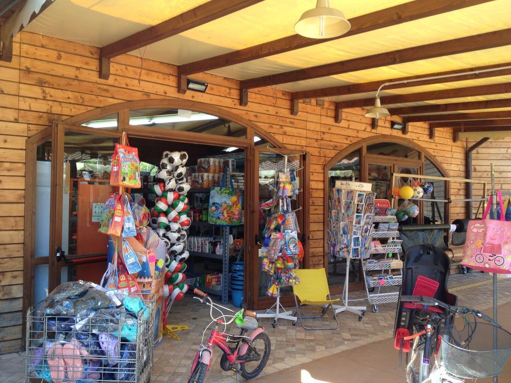 Camping Paradiso Viareggio Exterior foto